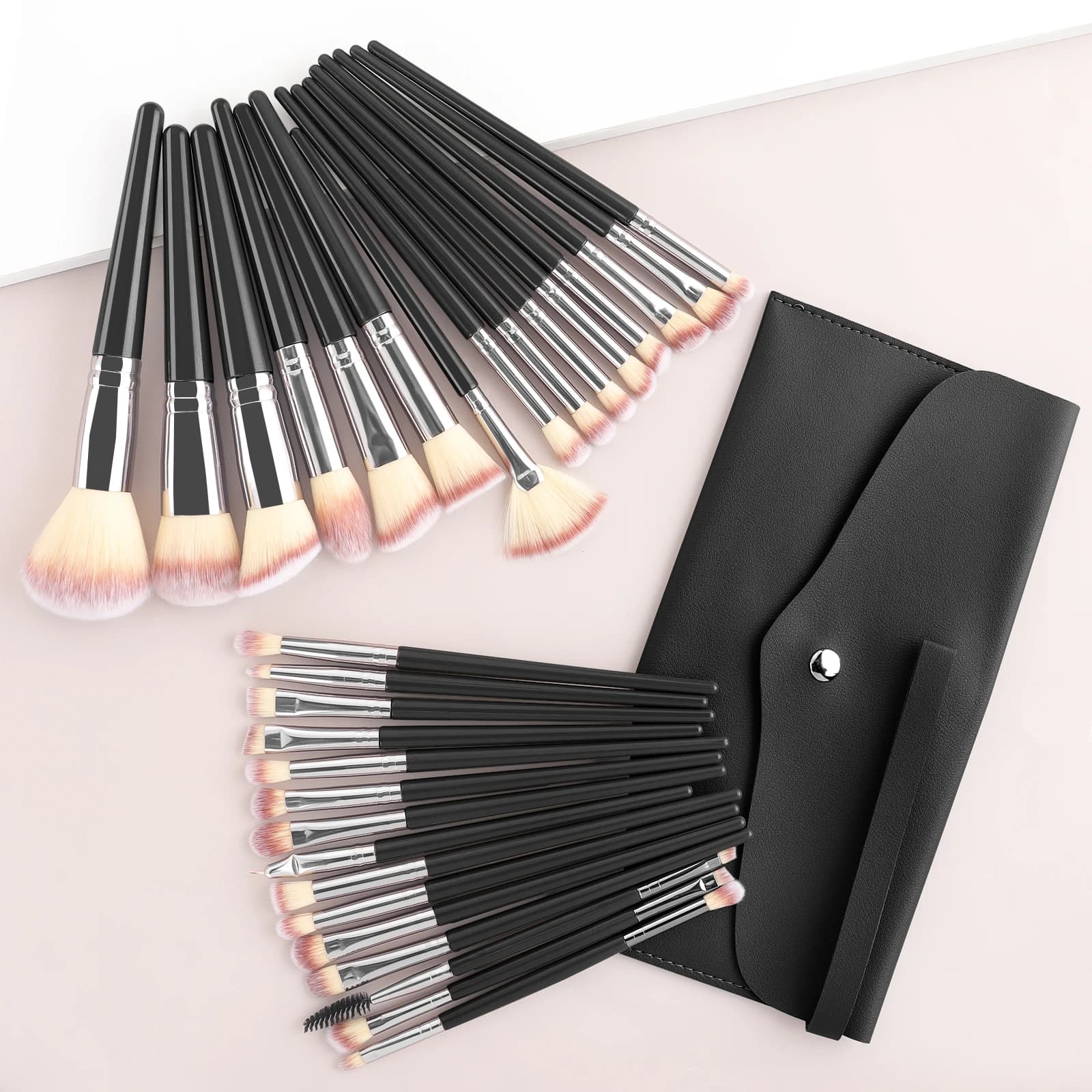 30Pcs Complete Makeup Brush Set with Storage Pouch Foundation Blush Eyeshadow Concealer Face Eye Cosmetic Brushes
