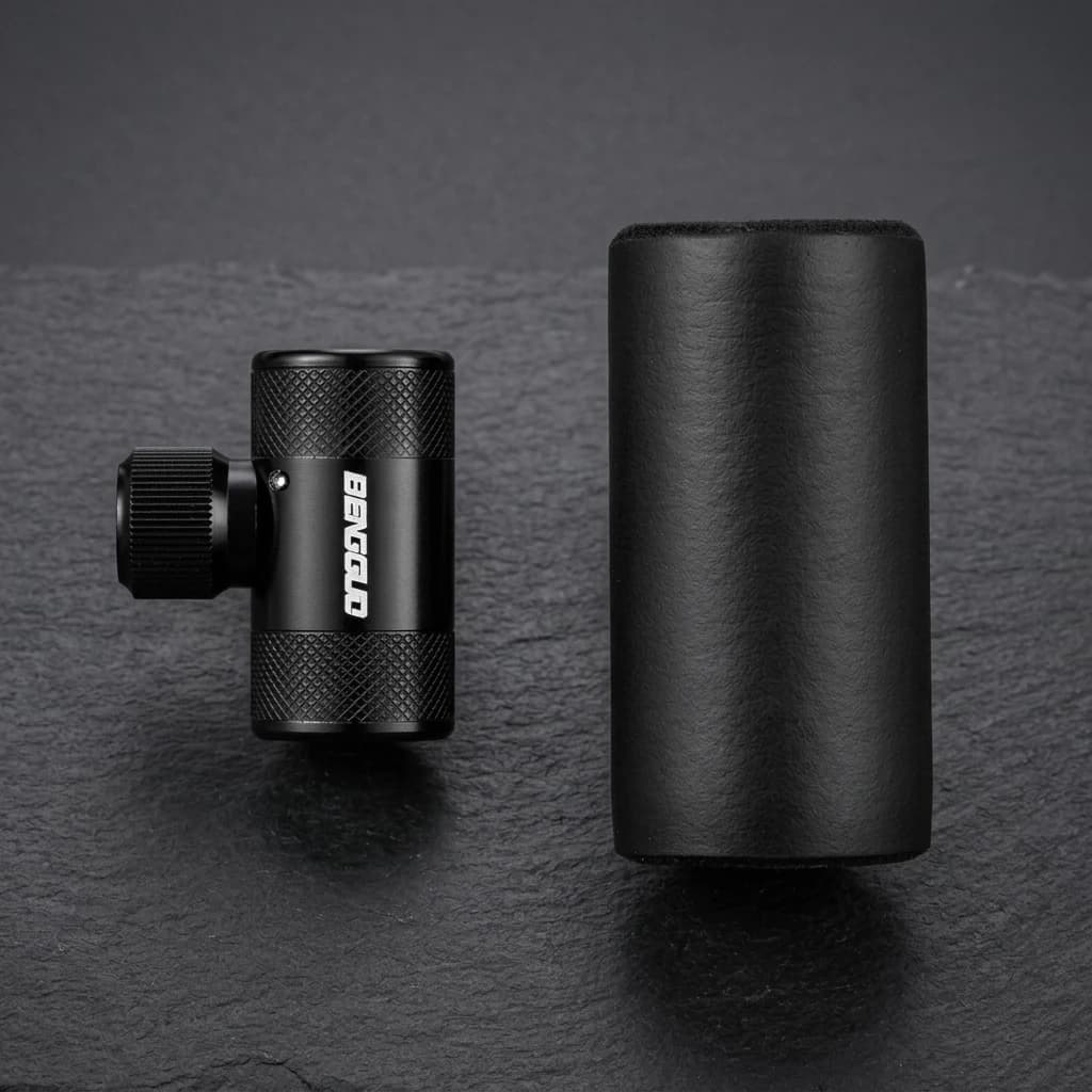 Mini CO-2 Bike Pump For Road And Mountain Bikes With French And American-Valve Compatibility