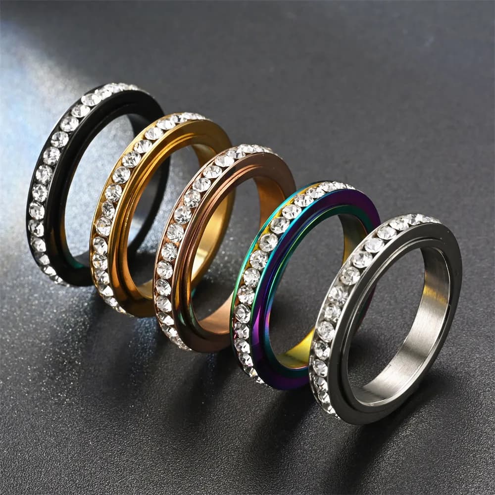 Anelli da dito spinner in acciaio inossidabile da 4 mm per le donne Anello nuziale girevole in cristallo da uomo Gioielli per feste di anniversario di moda