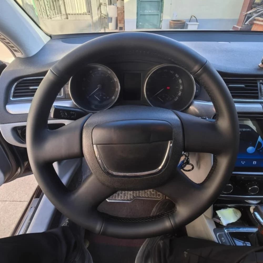 Coprivolante in Pelle Artificiale Resistente all'Usura Cucito a Mano per Citigo 2011-2012 e Skoda Octavia 2009-2013