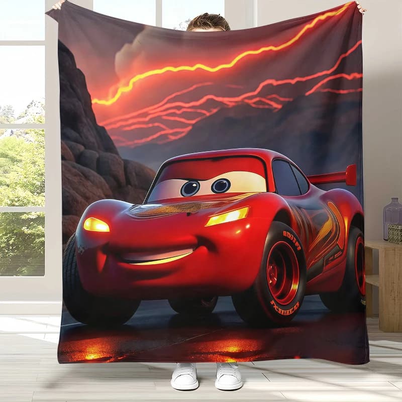 Covered in flannel with cartoon characters Lightning McQueen, covered in ultra soft and warm plush for home, bedroom, sofa, office, camping, gift idea