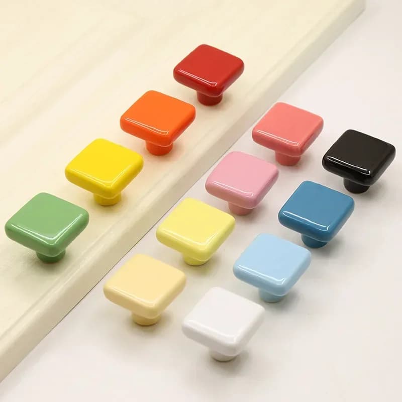 Maniglia per cassetto dell'armadio semplice quadrata a foro singolo Maniglia per coperchio della bottiglia Maniglia per porta dell'armadio in ceramica colorata