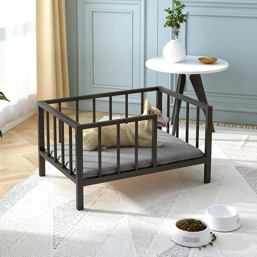 Cuccia rialzata in metallo per cani con legno massello e tappetino lavabile, adatta per interni ed esterni, 21,3 x 30, Nera