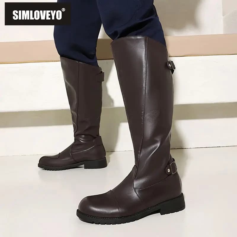 SIMLOVEYO 2025 Scarpe alte al ginocchio da uomo casual Punta tonda Tacchi spessi 3 cm Zip Fibbie per cinture Big Size 47 48 49 Nero Routine Bota