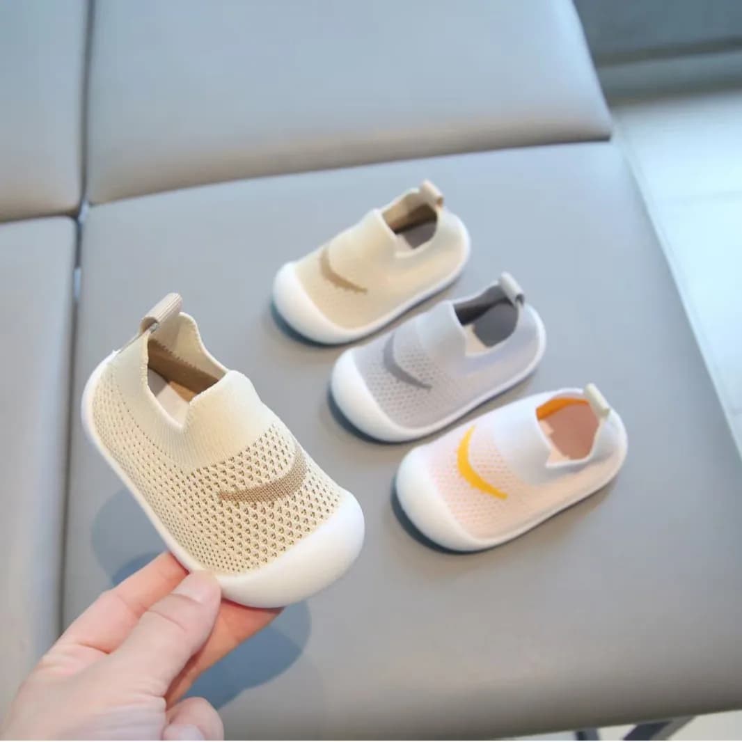 Baby Shoes Anti-slip Breathable Infant Crib Floor Socks with Rubber Sole for Children Girls Boys Mesh Shoes Soft Bottom Slippers