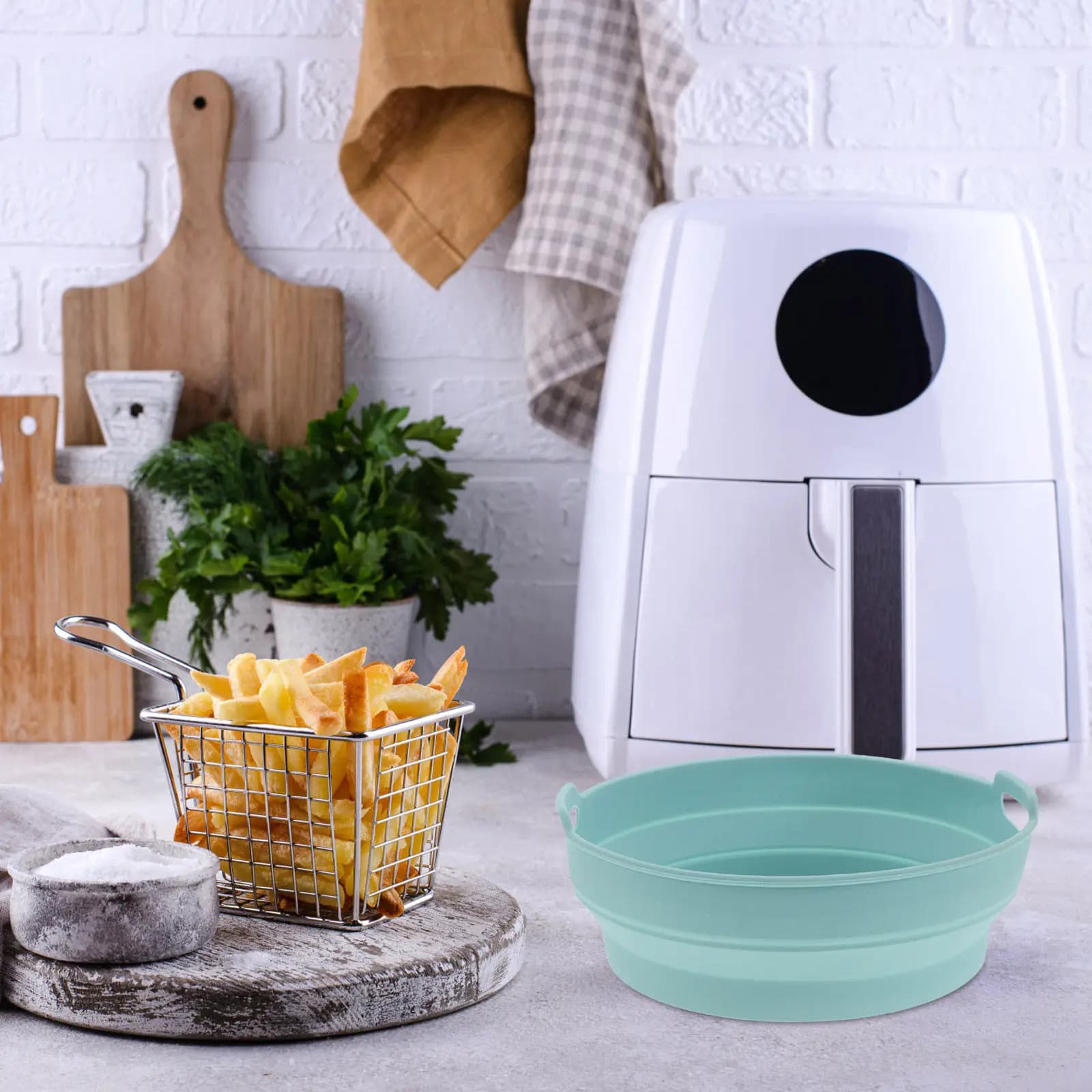 Silicone Air Fryer Basket Liner 8.3 Round Collapsible Heat Resistant Reusable Baking Tray for Air Fryer Accessories Roasting
