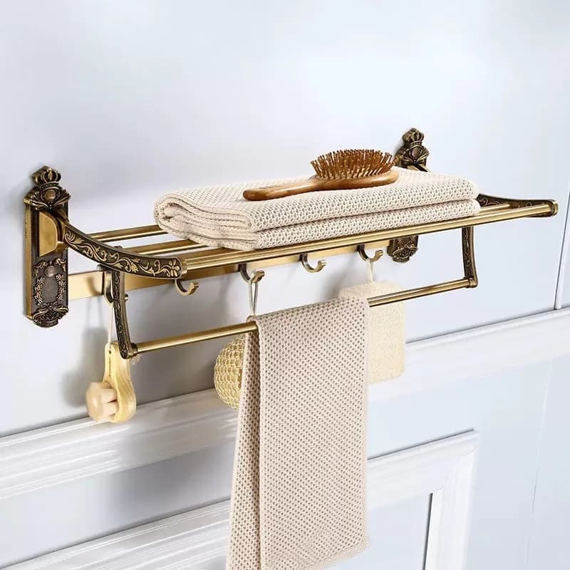 Set di accessori per il bagno antichi Asciugamano a parete Spazzola per WC Asciugacapelli Portasapone Accessori angolari per doccia