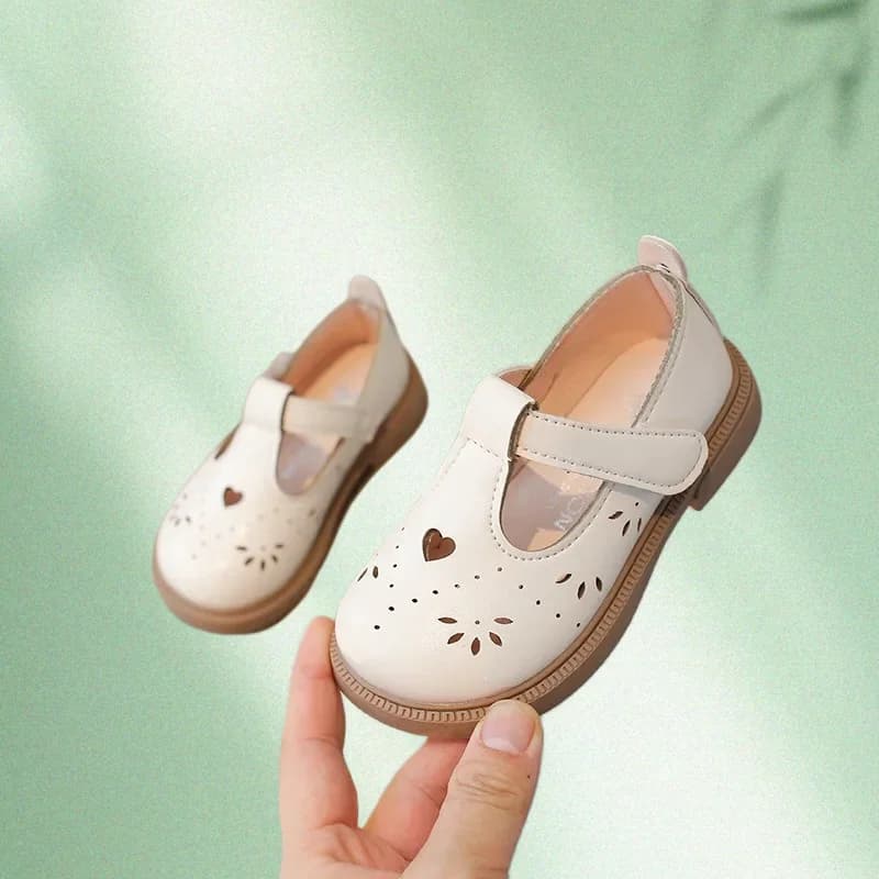 Summer girls love breathable shoes suitable for school shoes Children Kids Sandals Spring Autumn Apartments