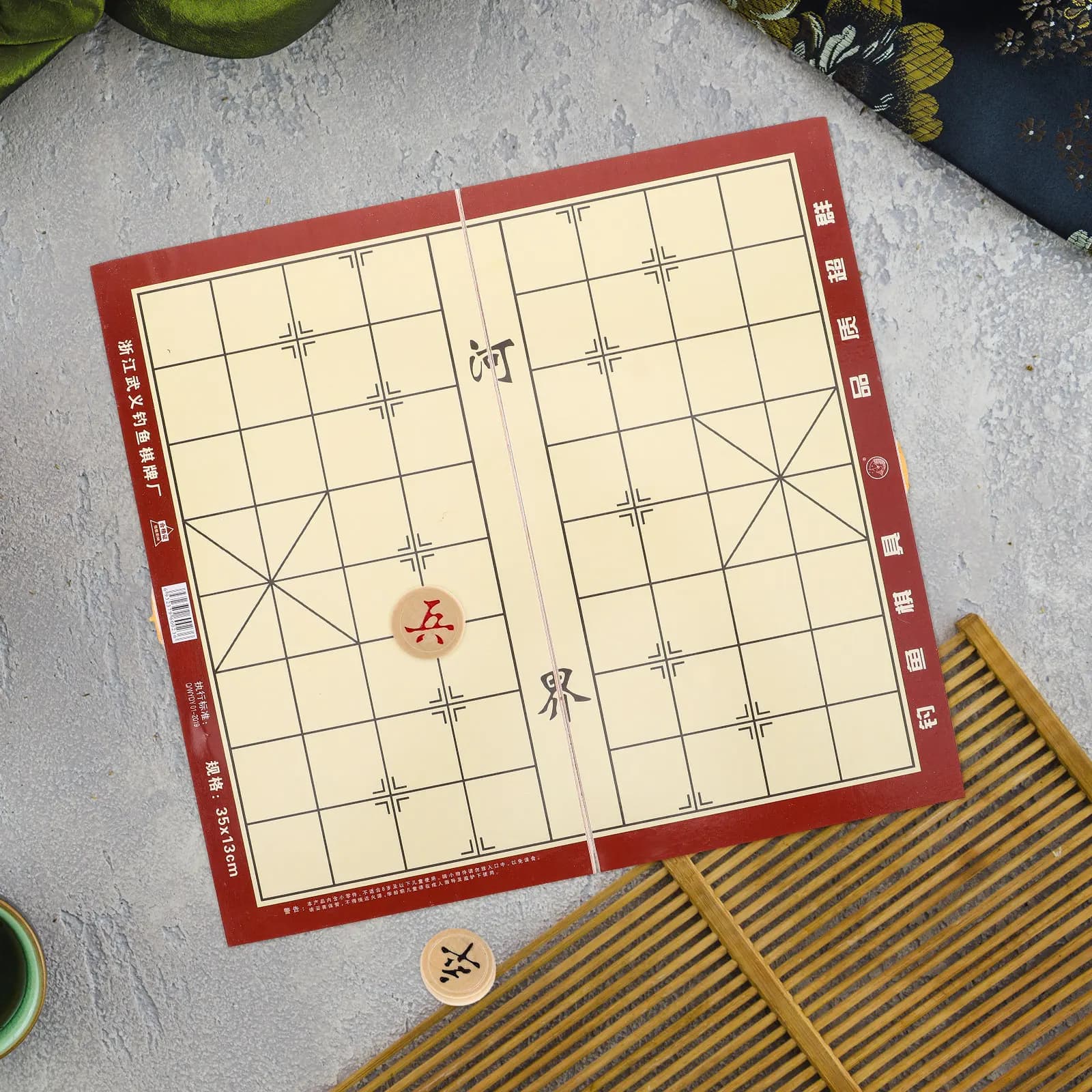 Set di Scacchi Cinesi Pieghevole in Legno, Gioco Tradizionale Xiangqi Portatile con Scacchiera in Legno Massiccio per Viaggi
