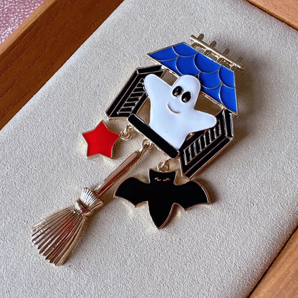 CINDY XIANG Enamel Ghost And Bat Brooches For Women Broom Pin Halloween Jewelry Badages Coat Accessories High Quality