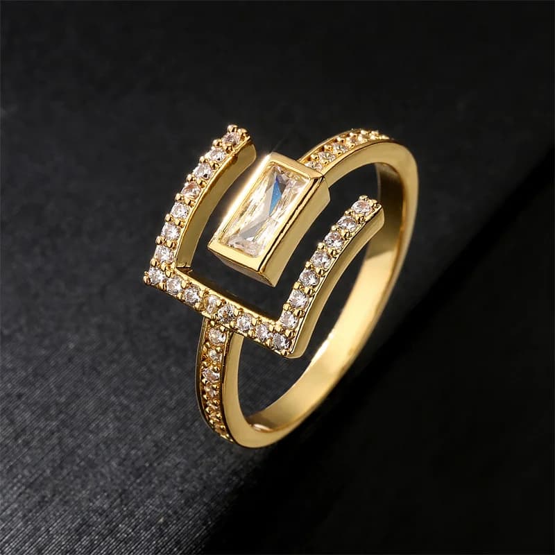 Anello Aperto da Donna, Stile Francese INS di Lusso Leggero, Design di Nicchia con Zircone Quadrato, Gioielli Minimalisti Stile Freddo