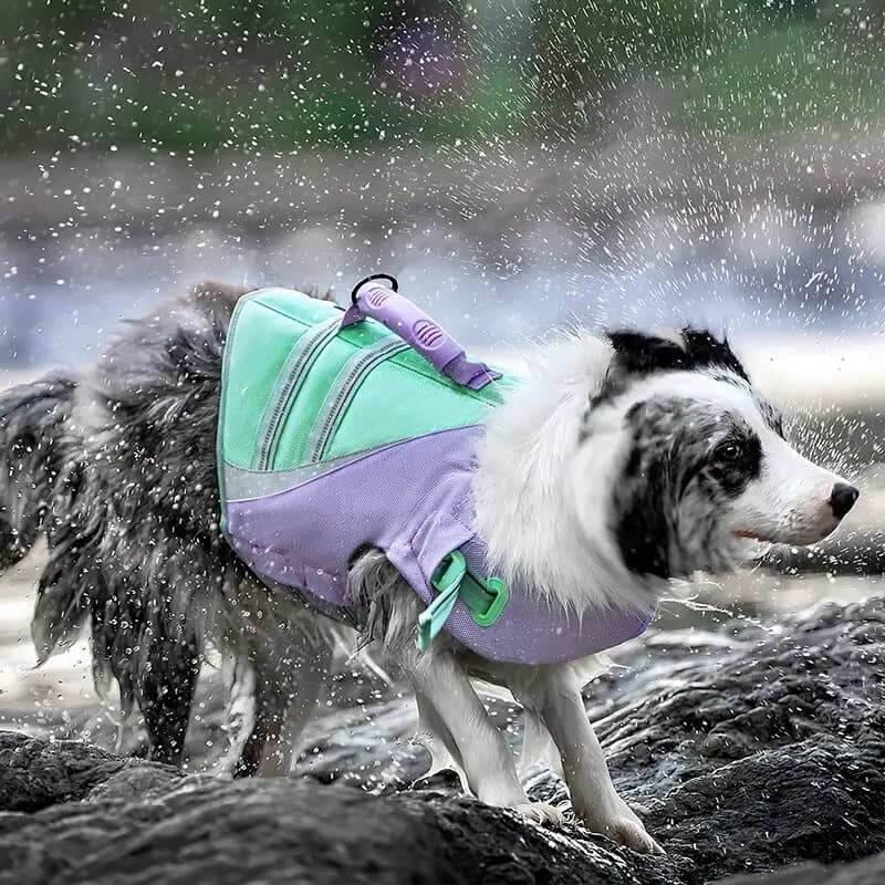 Summer Dog Life Jacket Pet Flotation Suit for Golden Retriever Adjustable Safety Gear for Pool Beach Water Sport Dogs Swim Vest