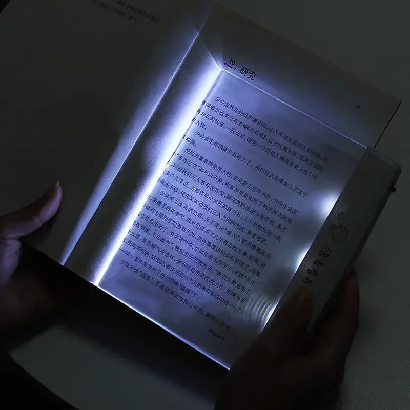 Lampada da libro a LED senza fili Dormitorio Lettura notturna Protezione per gli occhi Batteria AAA Lampada da tavolo portatile creativa a LED da 17 cm per camera da letto