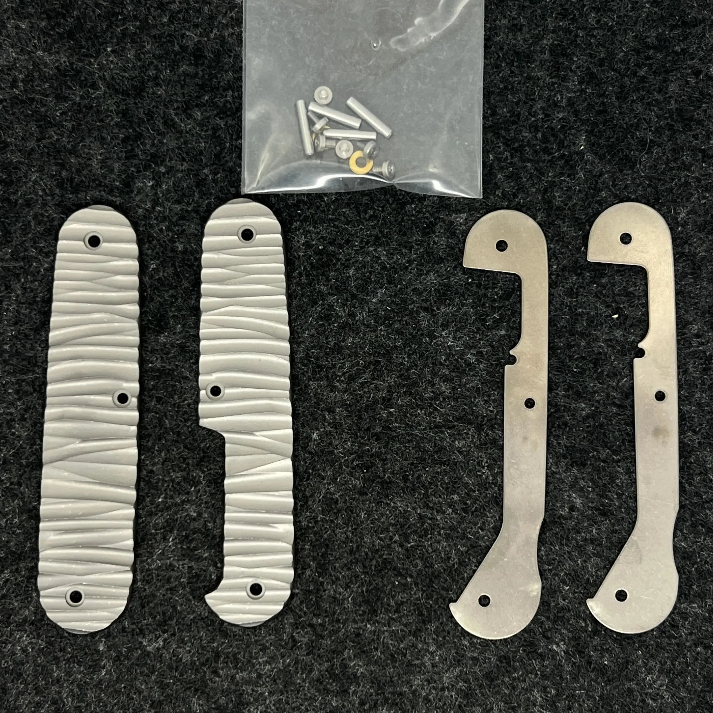 1 set 3 strati in lega di titanio maniglia impugnatura bilance texture antirughe per 91mm Victorinox coltellino svizzero accessori in scala SAK