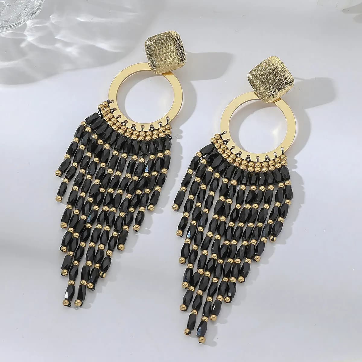 Earrings with beads Hand woven circle Bohemian Alloy Nappa Crystal geometry Trends Simple earrings with female rice beads