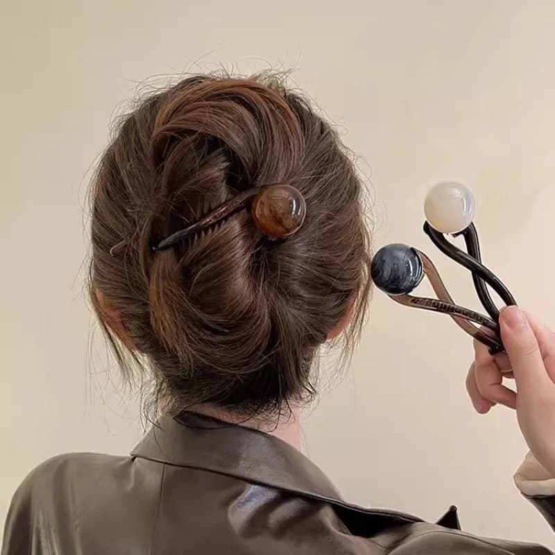 High-end Retro Pearl Hair Clip Women's 2024 New Elegant Back Head Twisted Hair Clip Elegant Headwear
