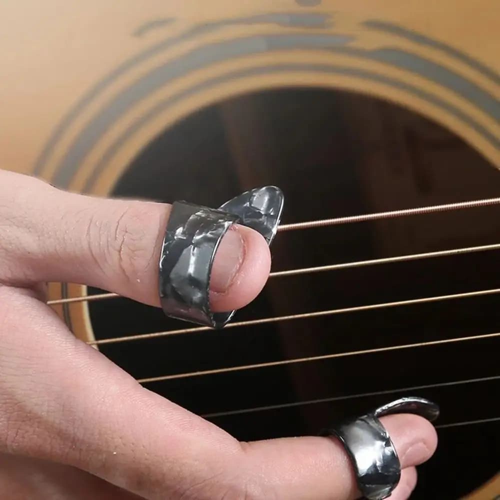 1 Thumb + 3 Finger Sheath Celluloid Guitar Picks Guitar Parts Guitar Plectrum Fingerpick