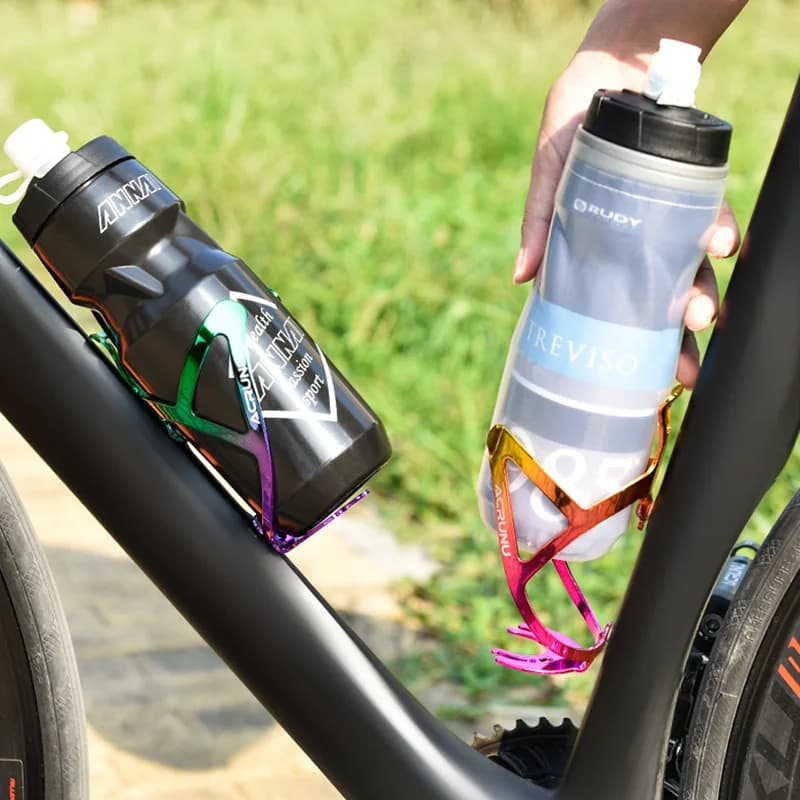 Portaborraccia Integrato in Lega di Alluminio per Bici, Supporto Comodo per Borraccia da Bici da Corsa e Mountain Bike