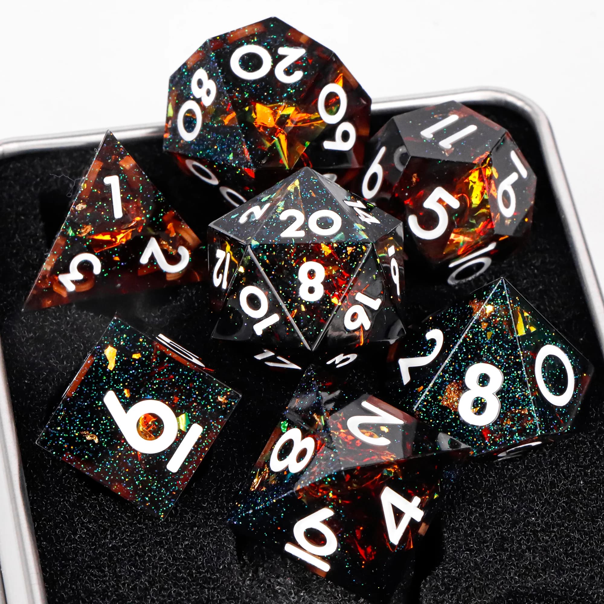 Dadi in resina Dadi poliedrici con bordo affilato per Dungeons and Dragons D&D Dice Gioco di ruolo D e D Set di dadi D20 D12 D10 D8 D6 D4