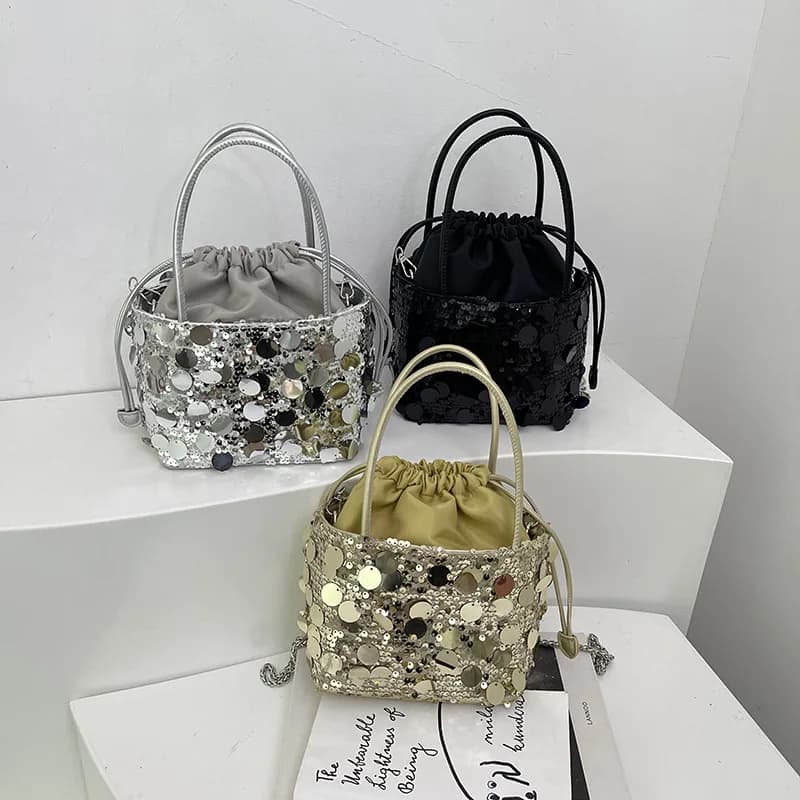 Borse a secchiello con paillettes di lusso leggere per donna Catene di tendenza alla moda Borsa a tracolla a spalla singola Nuove borse da festa femminili chic