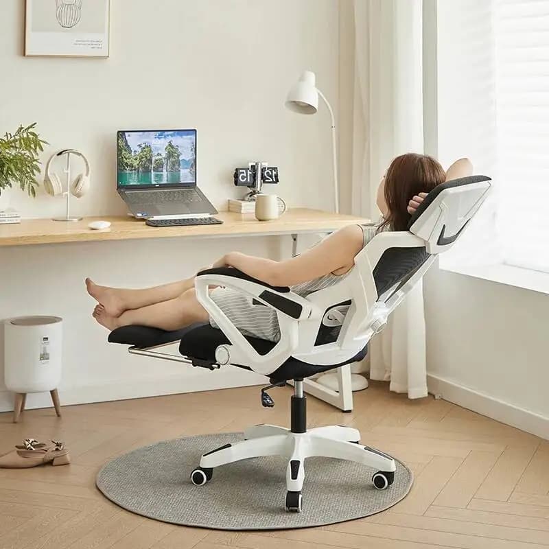 Scivoli ergonomici Sedia da ufficio Ruote Schienale Lusso Comoda sedia da ufficio Gaming Boys Home Sillas De Oficina Decorazione di mobili
