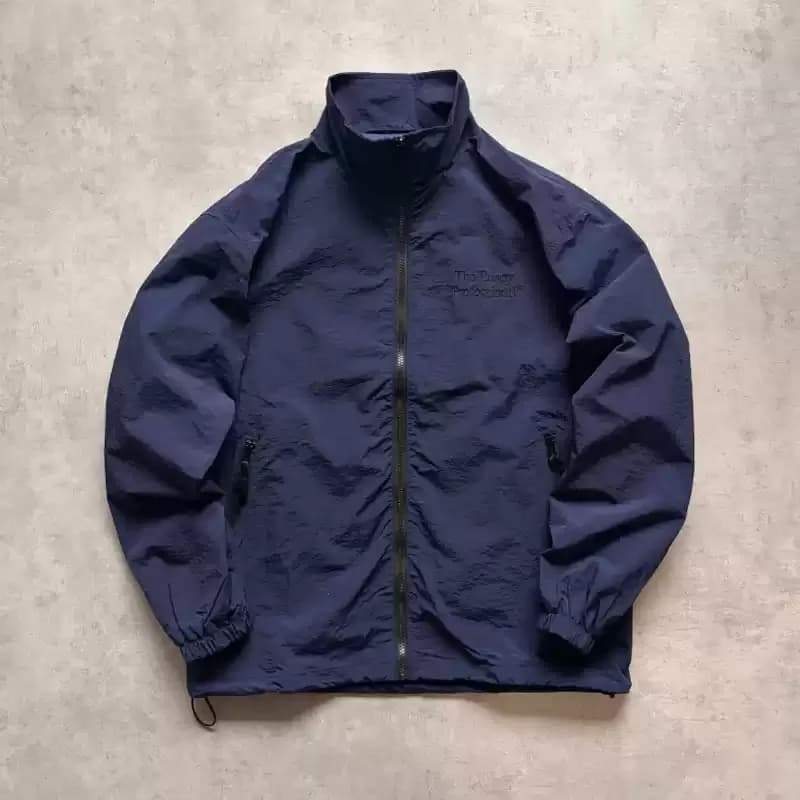 Giacca Ennoy Pro Casual con Colletto Rialzato, Leggera in Nylon, Traspirante, Antivento, ad Asciugatura Rapida, per Sport all'Aperto, Slim Fit