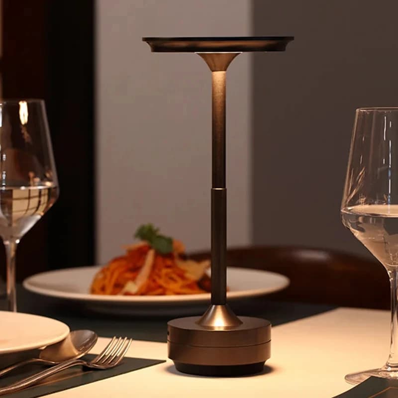 Lampada da Tavolo LED Ricaricabile Wireless Semplice, Lampada da Tavolo per Ristorante/Bar, Dimmerabile, Atmosfera Retrò, Portatile, Ricarica USB, Lampada da Lettura Touch