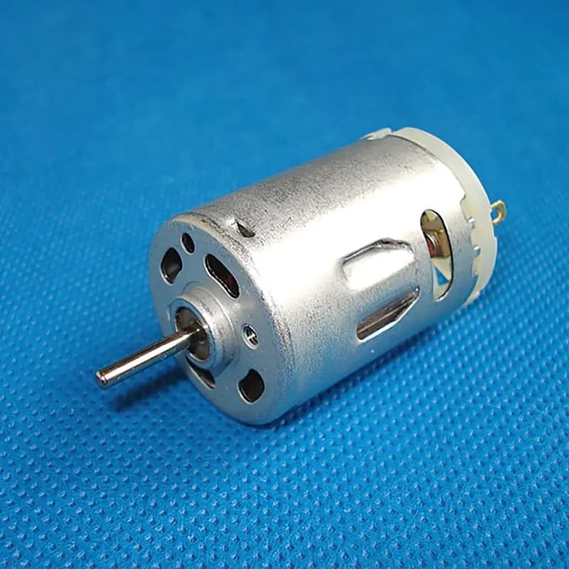1PC R385 Motore con spazzola di carbone Motore DC ad alta velocità DC 12V Piccolo motore adatto per modello di nave, aspirapolvere per auto, asciugacapelli