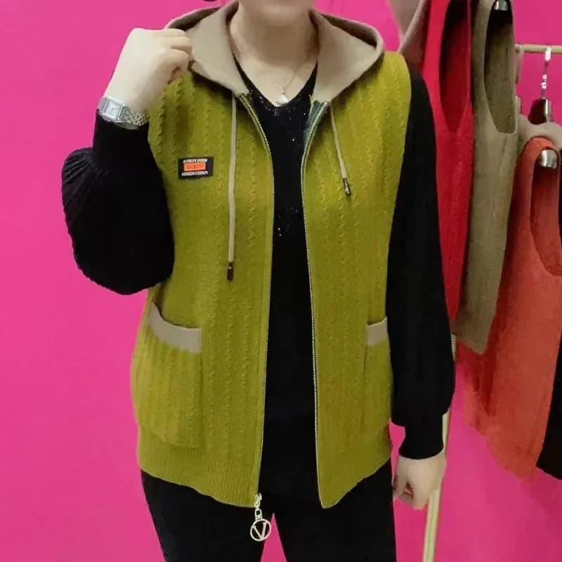 Cappotto gilet lavorato a maglia per madre primavera autunno Cappotto maglione cardigan con cappuccio per donna anziana Giacca maglione coreana con cerniera allentata