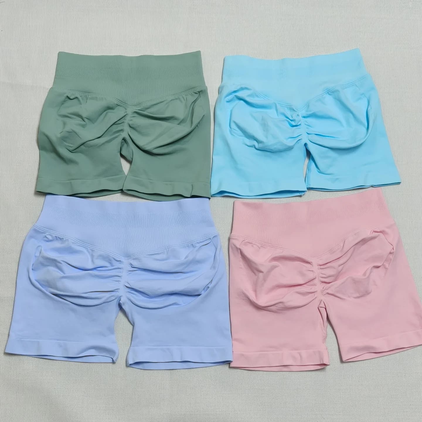 Set di 4 Pantaloncini da Fitness per Donna, Yoga a Vita Alta e Modellanti, Leggings da Palestra e Corsa