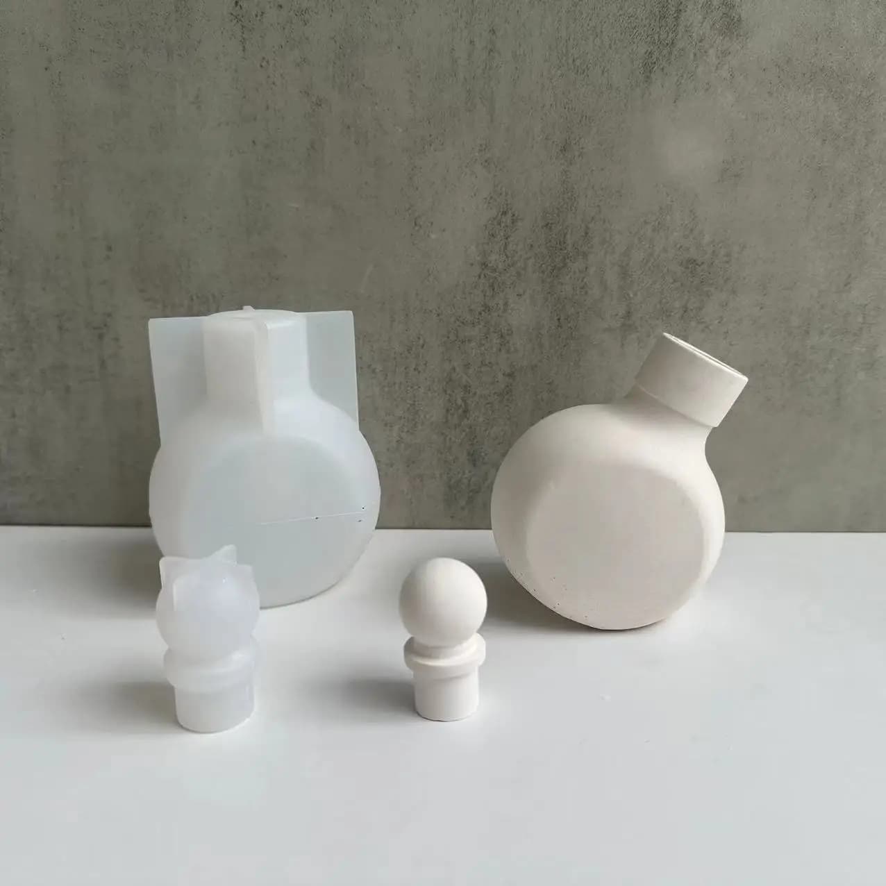 Stampo in silicone per bottiglia di profumo Vaso in resina epossidica, gesso, stampi artigianali in cemento Stampo per portacandele per vaso di fiori fai-da-te