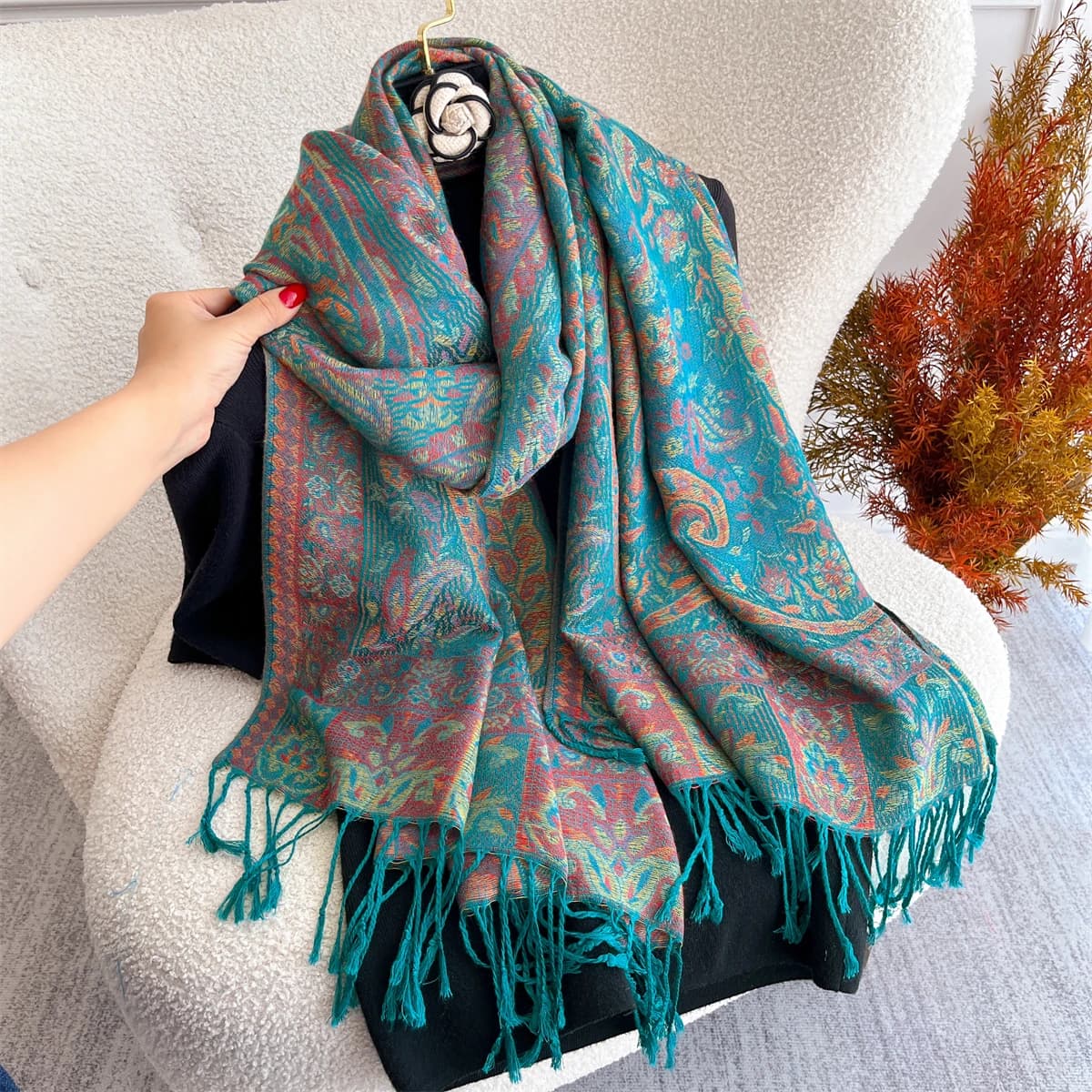 70x180cm Winter Warm Thick Jacquard Scarf Outdoor Women Travel Paisley Cashmere Tassel Shawl Neck Wrap Pashmina