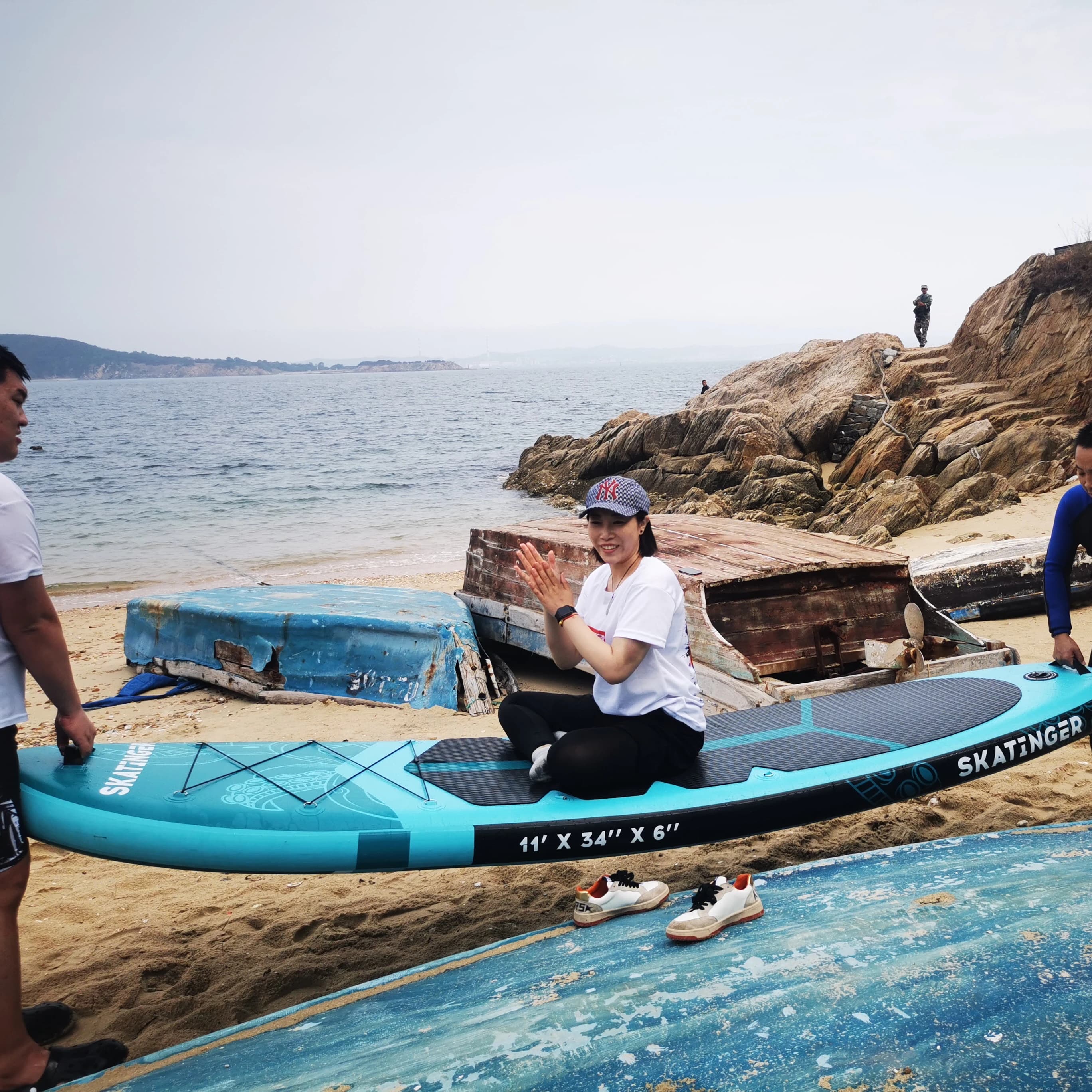 Skatinger Paddleboard Kayak Surf Tavola da surf elettrica Rack sup Gonfiabile Stand up Paddle Board Padel Rib Boat Hypalon