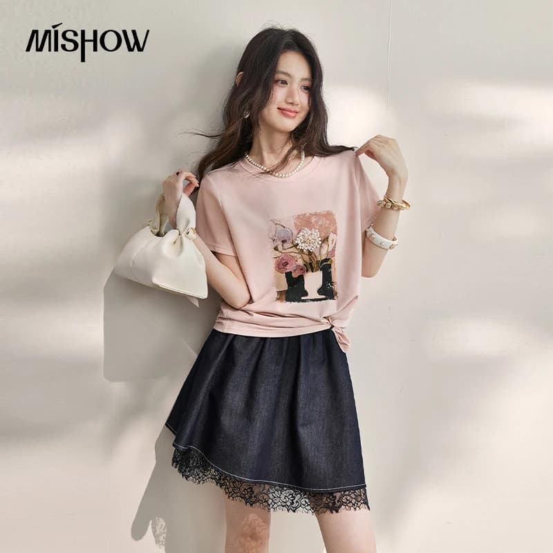 MISHOW Pink Short Sleeved T-Shirt Women's Oil Painting Print 2026 Summer Loose Tee Flower Applique Casual Design Top MXF27T1671