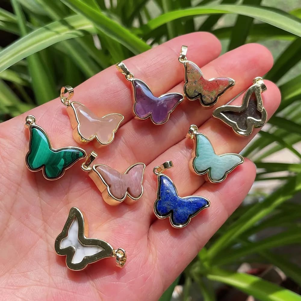 Ciondoli di cristallo naturale farfalla carina per collana gioielli guarigione pendolo ametista Lapis Malachite pietra ciondolo di cristallo