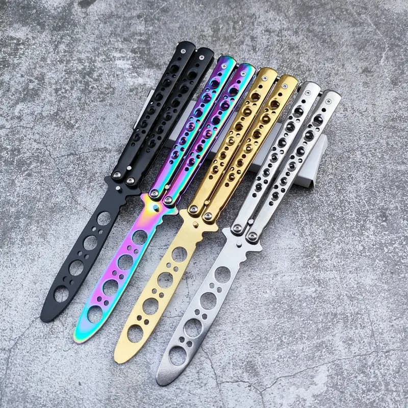 Z30 coltello a farfalla pieghevole portatile CSGO Trainer strumento di allenamento per coltelli da tasca in acciaio inossidabile per giochi all'aperto
