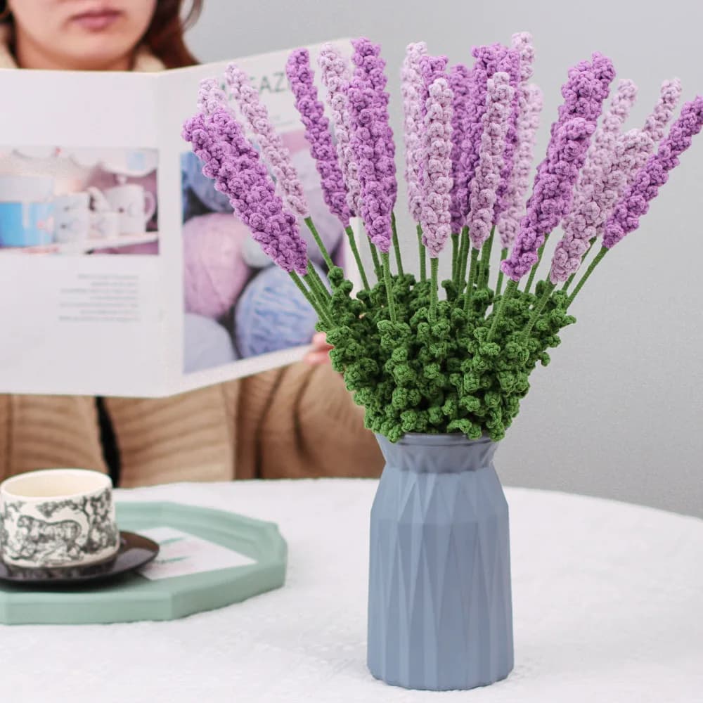 Lavender Hand Woven Flower Arrangement Finished Product Simulation Bouquet Yarn Crochet Decorative Ornament Birthday Gift