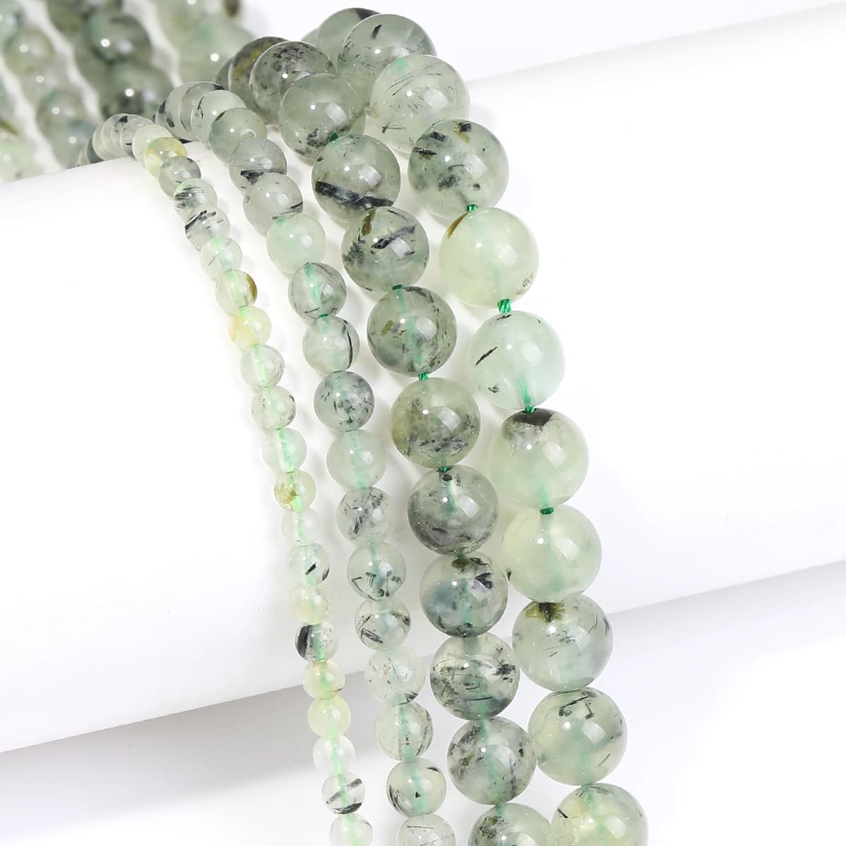 Perline sciolte rotonde di prehnite verde naturale 4/6/8/10MM per gioielli fai da te che fanno collana braccialetto donne regali produttore all'ingrosso