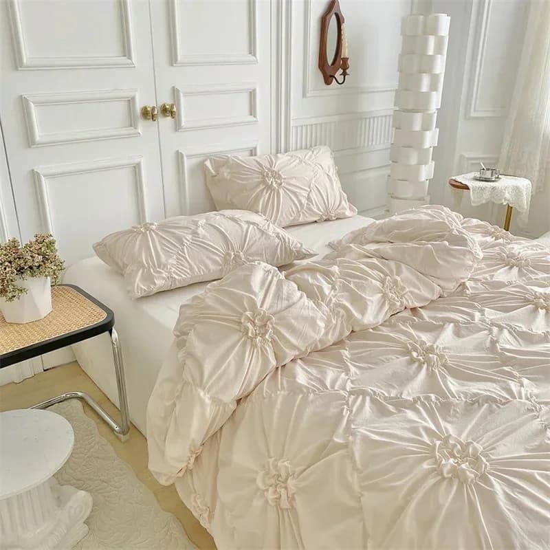 Set Double Cover 220x240 with Three-dimensional Pizzico Folders and Braided Flowers, Set Bed Linen King Size