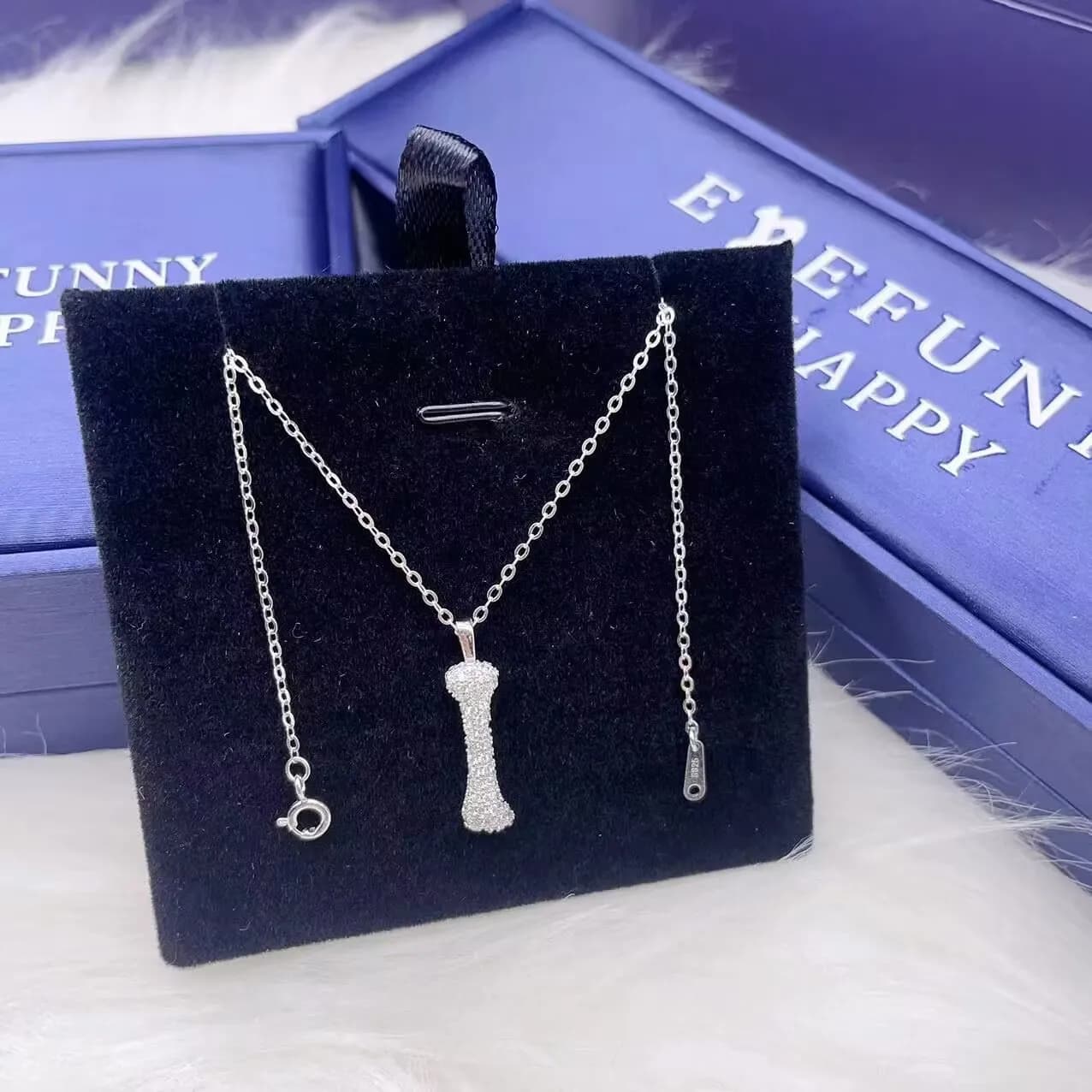 Updated version! Wang Yibo's 925 All-in-one Sterling Silver Bone Pendant Necklace Drops A Fine Clavicle Charm