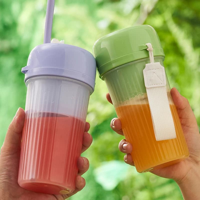 340ML Electric Spremiagrumi Potential Ice Fragmented Wireless Mini Blender Portable Bottles Juice Extractors Blender Cup