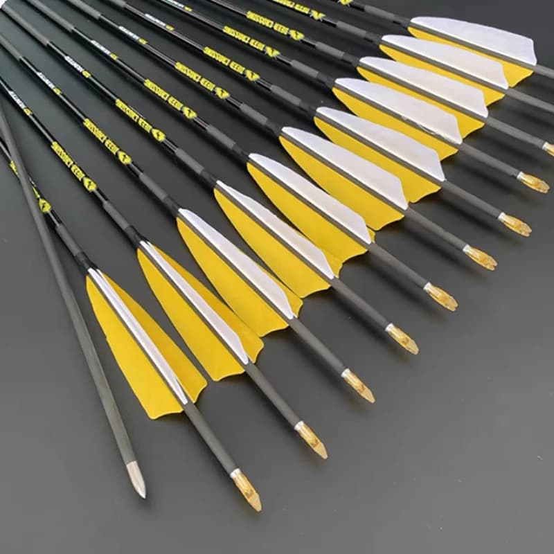 DEER CROSSING Frecce in carbonio puro ID4.2mm ID6.2mm Spine300,350,400,500,600,700,800,900,1000 Piuma di tacchino pronta per tiro con l'arco