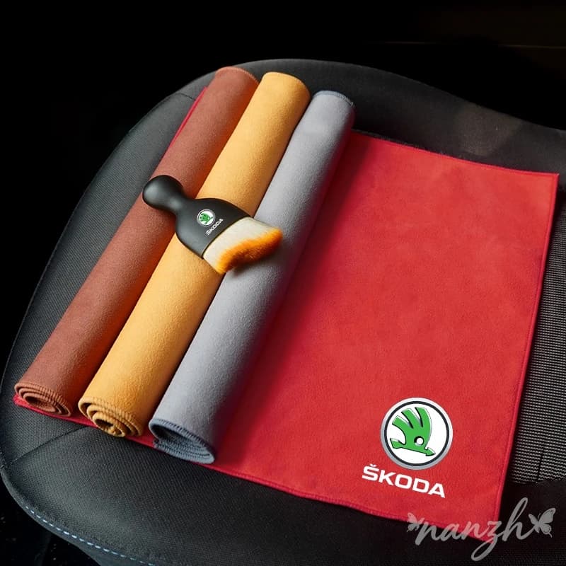 Towel Wipe Dry Cloth For Skoda Octavia Fabia Kamiq Superb Rapid Kodiaq Enyaq Citigo Karoq Keychain Car Cleaning Soft Brush Wash