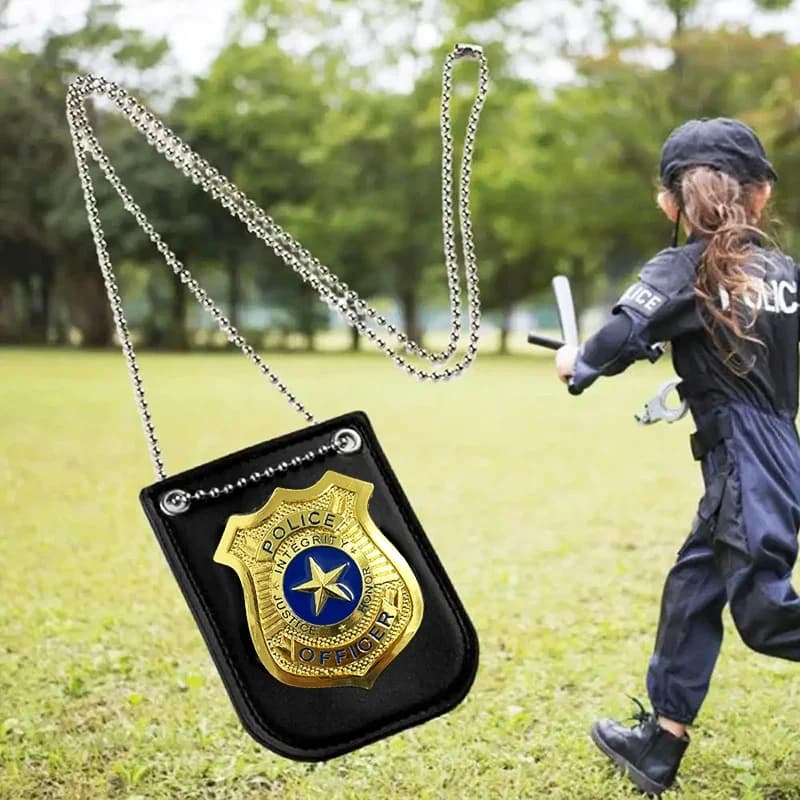 Simulazione Cosplay Gioco di ruolo della polizia Giocattolo Vesti finta di giocare Distintivo speciale della polizia con clip da cintura a catena Costume di Halloween