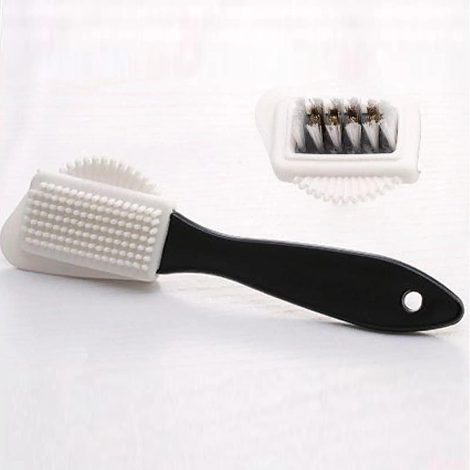 Shoe Care Cleaner Kit with Brush Sponge Oil Polish Box Portable Shoe Shine Set for Travel and Home Use