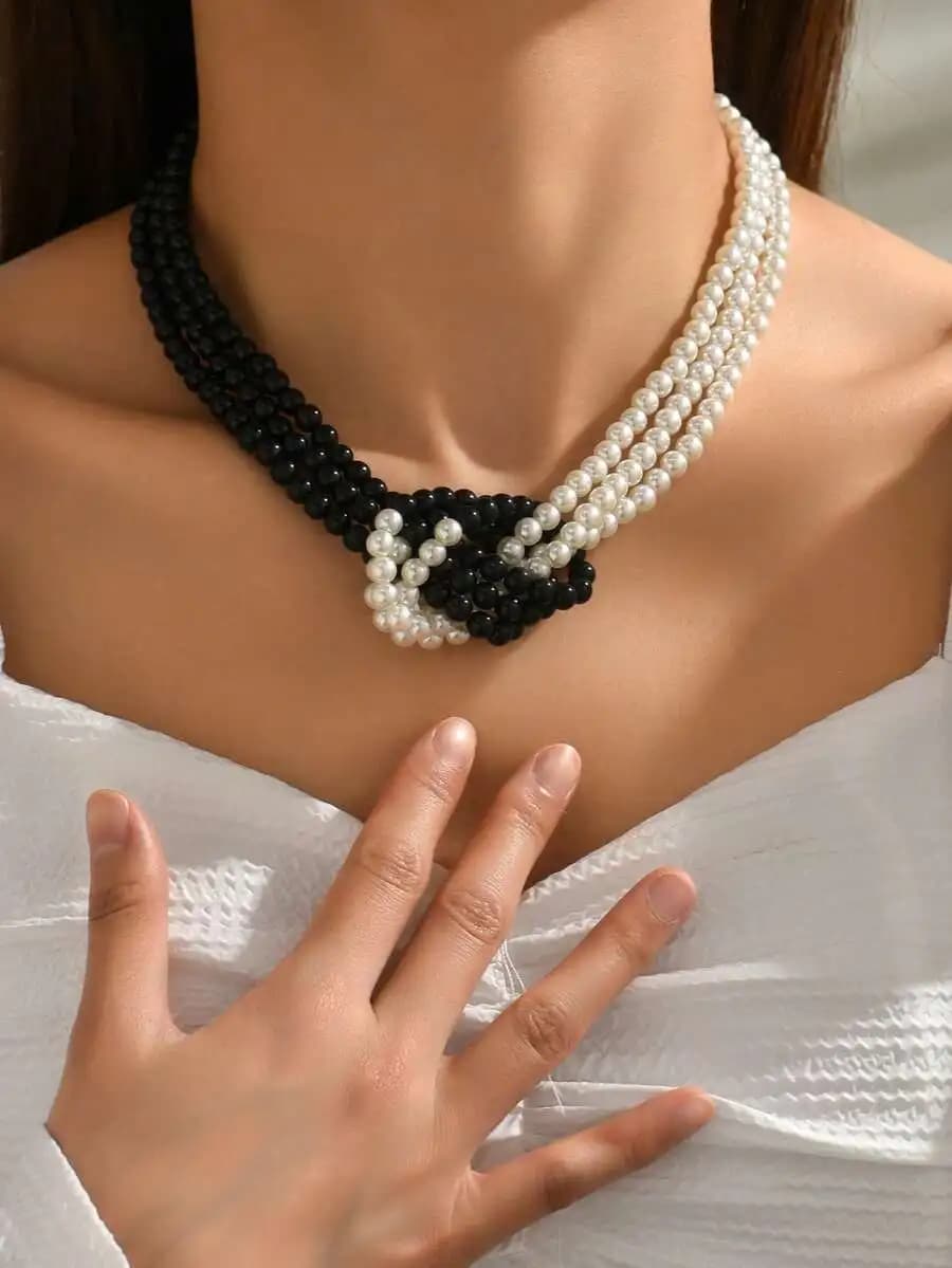 Pearl Multilayer Necklace Elegant Layered Design Stylish Jewelry Accessory for Daily Wear