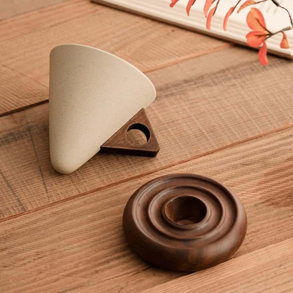 Coarse Ceramic Triangular Cone Cup Retro Style Wooden Base Vintage Pottery Mug Tea Cup Handmade Funnel Coffee Mug Gift Giving