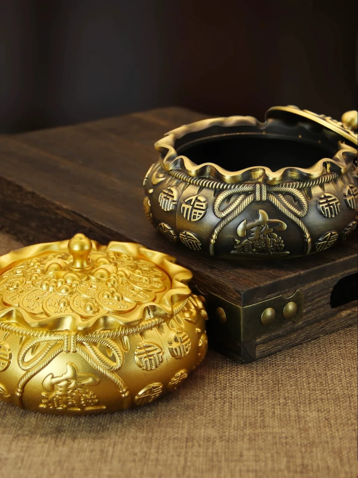 Posacenere Antico in Bronzo con Coperchio, Ornamenti Cinesi in Bronzo per Ufficio, Set Scacchi a Forma di Sacca della Ricchezza, Pezzi Decorativi, Accessori per la Casa