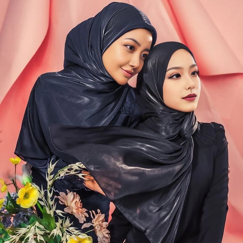 18 colori donna sciarpa hijab sciarpe lunghe musulmane lucide peso leggero morbido turbante scialle organza raso sciarpa luccicante 2025 nuovo