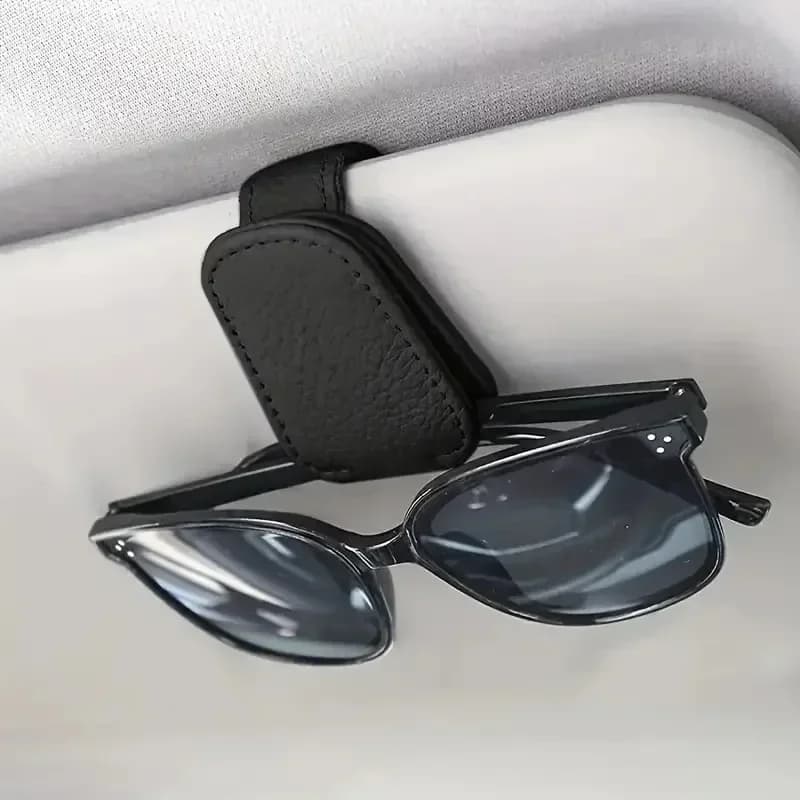 Il supporto per occhiali da sole da 1 pezzo è adatto per parasole per auto Clip per occhiali da sole in pelle magnetica e clip per biglietti Accessori per parasole per auto